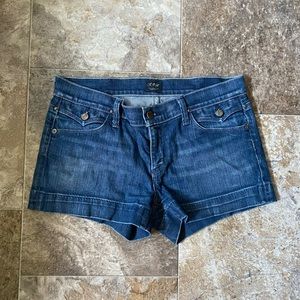 🩵 Citizens of Humanity Destiny Flap Low Rise Shorts size 28 🩵